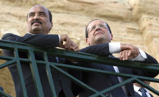 Has the Meeting with Hollande Spared Mauritanian President a Coup?