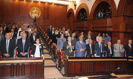 Egypt : Constitutional committee in shambles as deadline nears