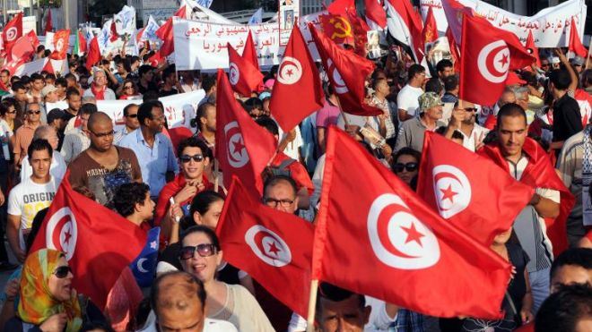 Tunisia : Politicians agree on crisis deadline