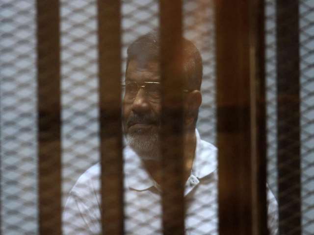 Egypt : Morsi investigated for security document leakage to Qatar