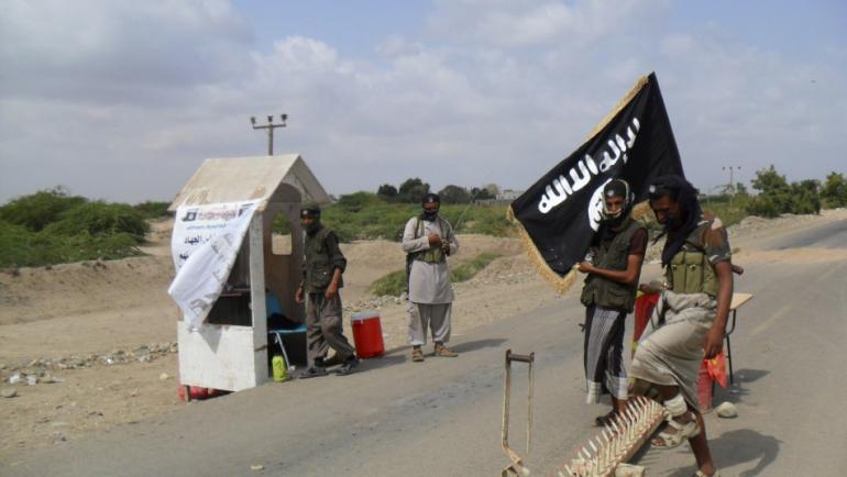 Yemen: Ansar al-Shariah hits Al Anad air base with rockets
