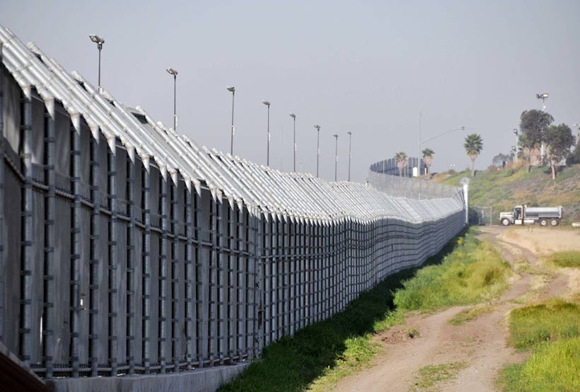 Tunisia Building Border Wall to Ward Off Jihadists Threat