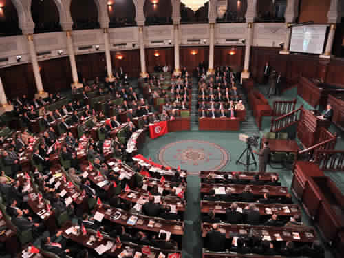 Tunisian MPs divided over extension of state of emergency