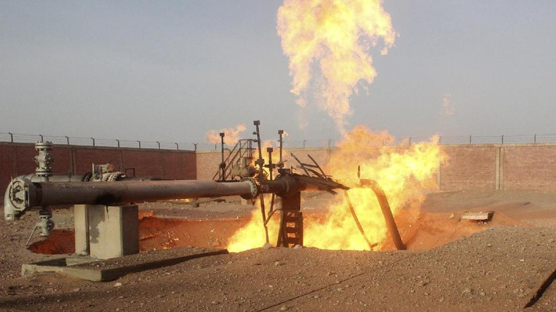 Egypt: IS Jihadist group blows up gas pipeline to Jordan in Sinai