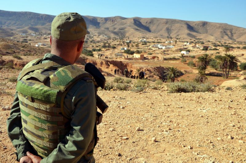 Tunisia: Army Trades Shots with Smugglers near Libyan Border