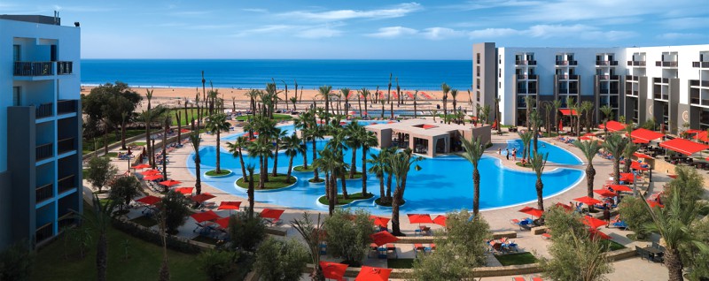 Moroccans, Russians & Algerians Save Tourist Season in Agadir