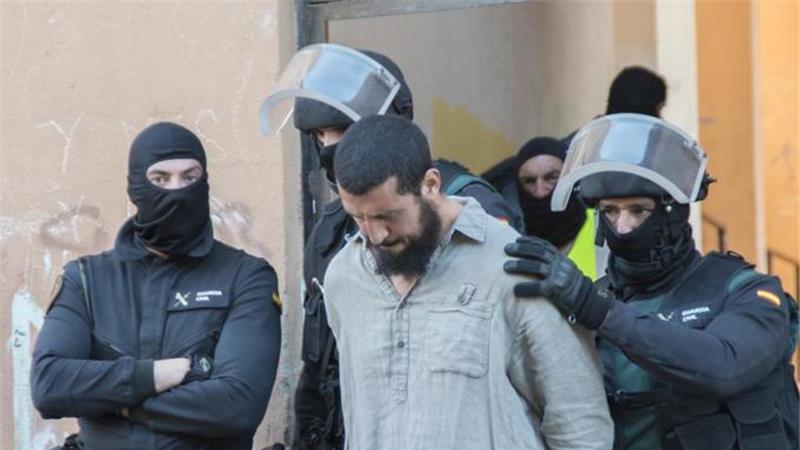Spain: Two Moroccan Imams Arrested for IS Propaganda