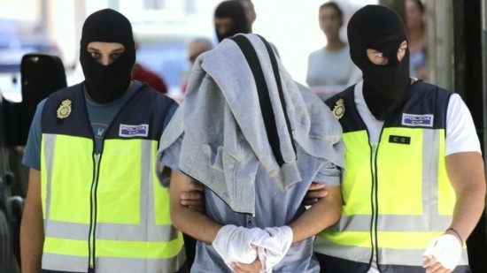 Spain: Three Moroccans arrested for promoting & recruiting for ISIS