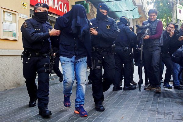 Eight Moroccans Arrested in Counter-terrorism Operation in Spain