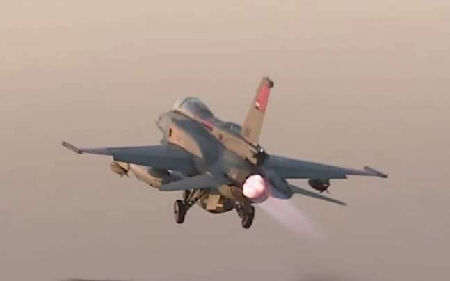 Egypt Bombs Daesh Positions in Libya in Retaliation for Attack against Copts