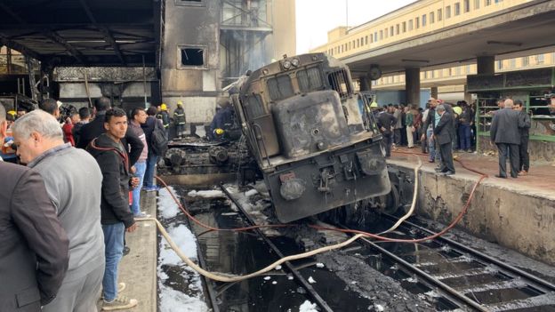 Egypt: Transport Minister resigns after train crash
