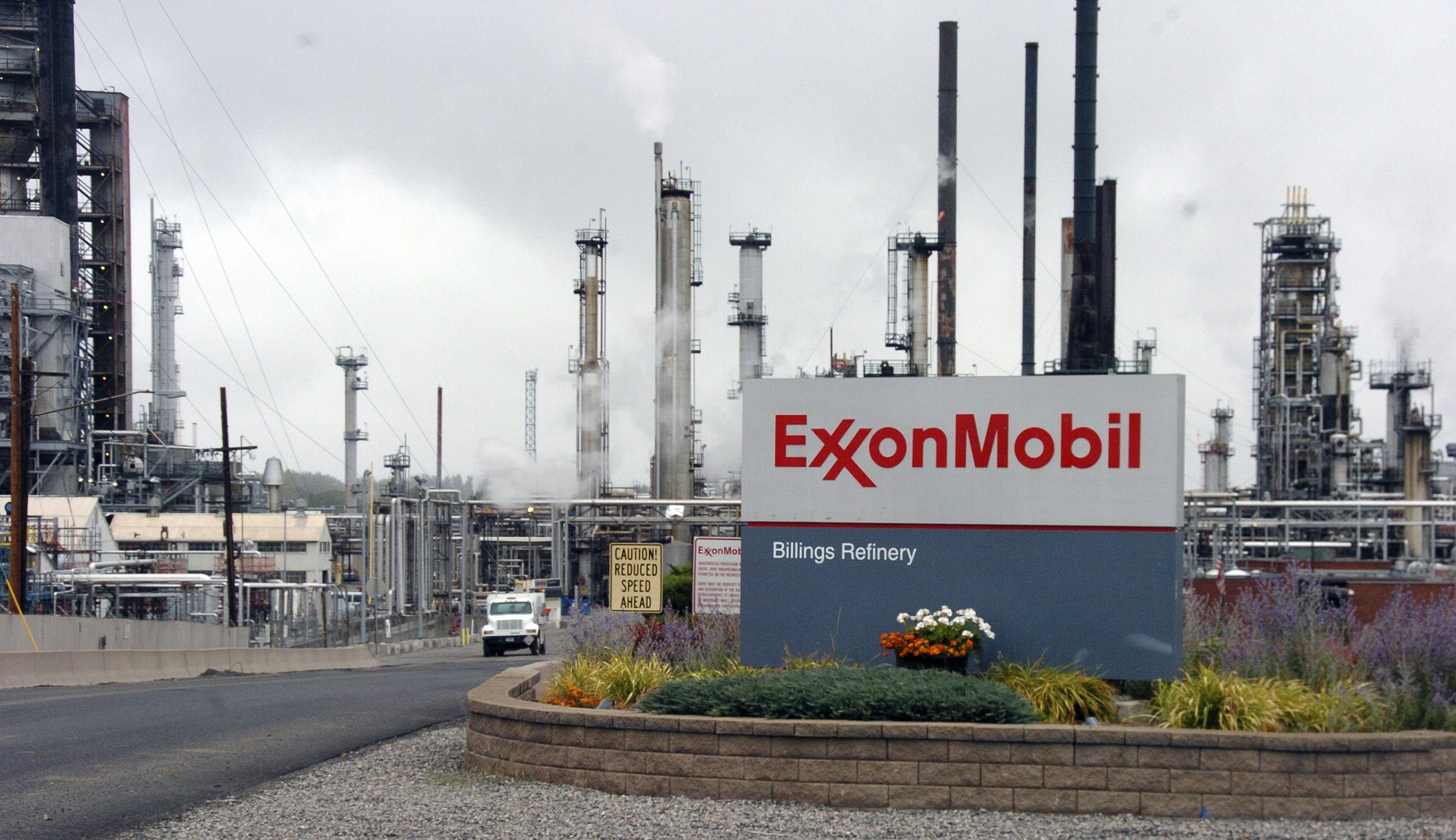 ExxonMobile halts with Sonatrach due to protests