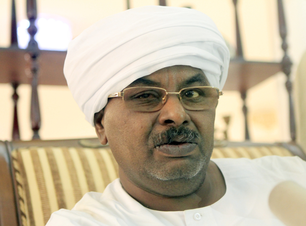 Sudan: wanted national Intelligence Chief in alleged exile in Egypt