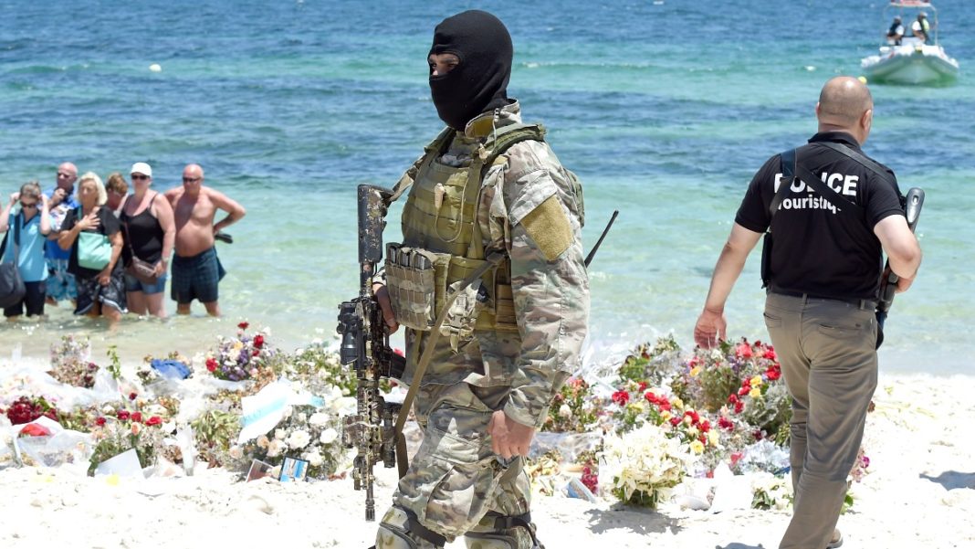 Tunisia: State of emergency prolonged as UK issues warnings about likely terror attack