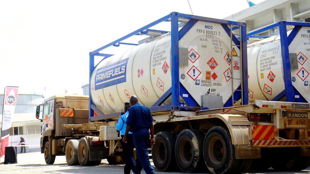 Kenya waves off first crude oil export