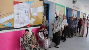 Tunisia: unconfirmed results make Ennahdha winner of legislatives