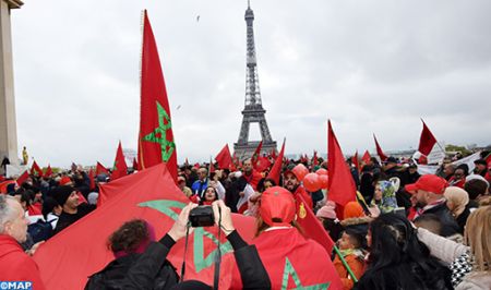 Moroccans living in Europe march in support of national symbols