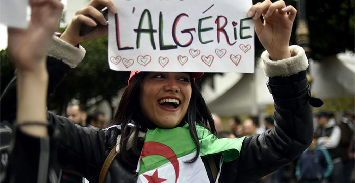 Algeria: HRW & AI Slam Repression of Protesters ahead of Presidential Vote