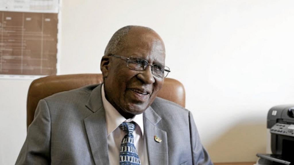 South African Andrew Mlangeni – last survivor of Rivonia trial- died at 95
