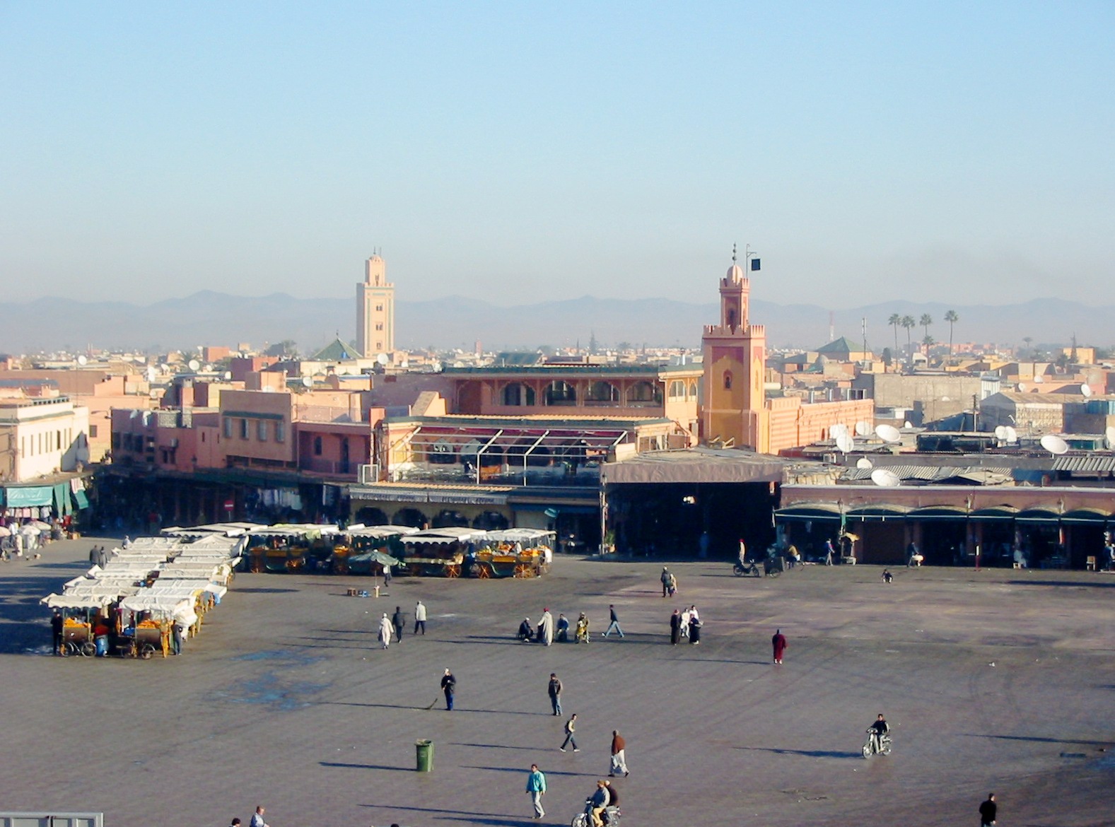 Morocco: Tourism revenues drop by half up to November