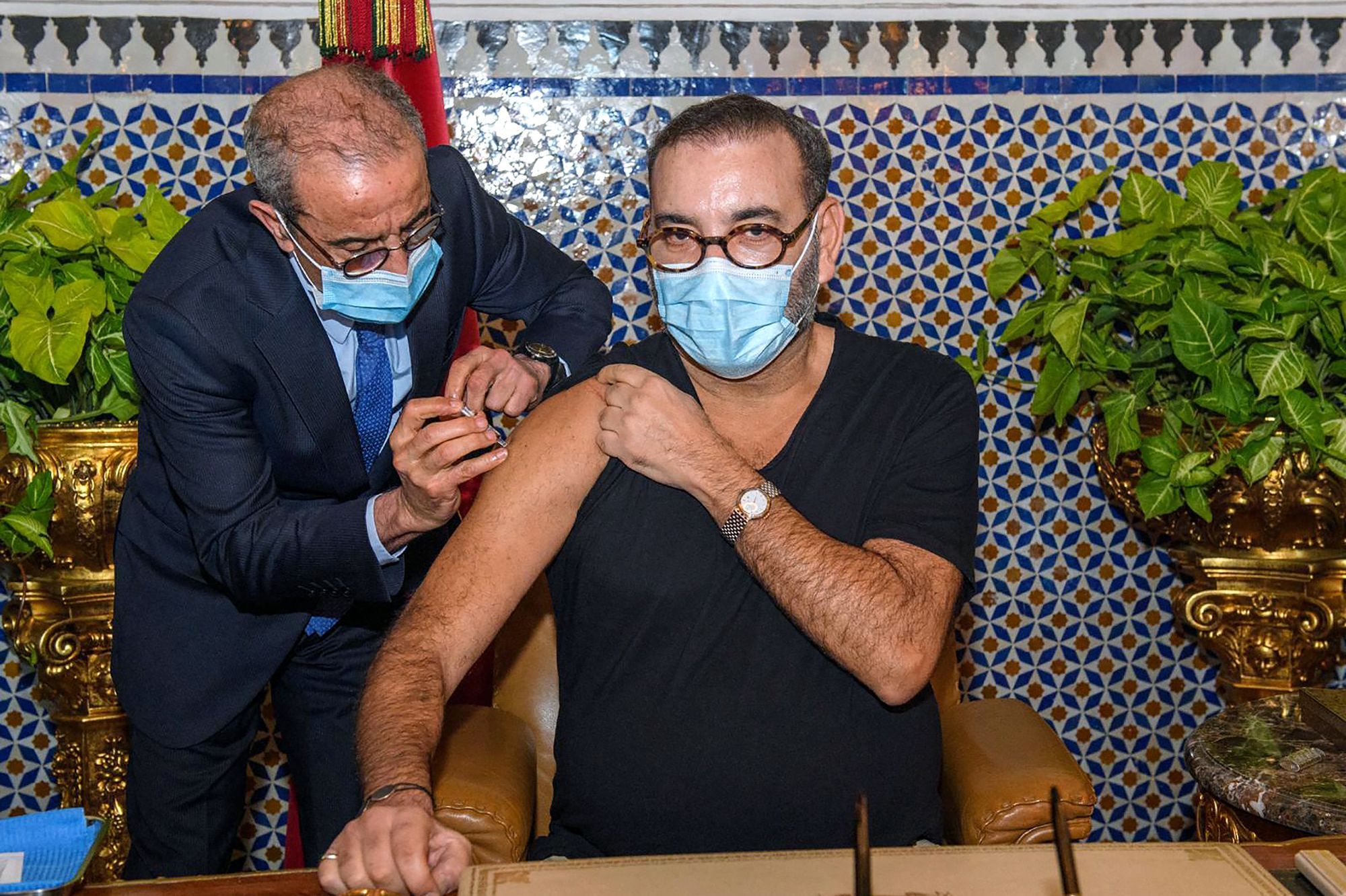 King Mohammed VI Receives Vaccine – Fes