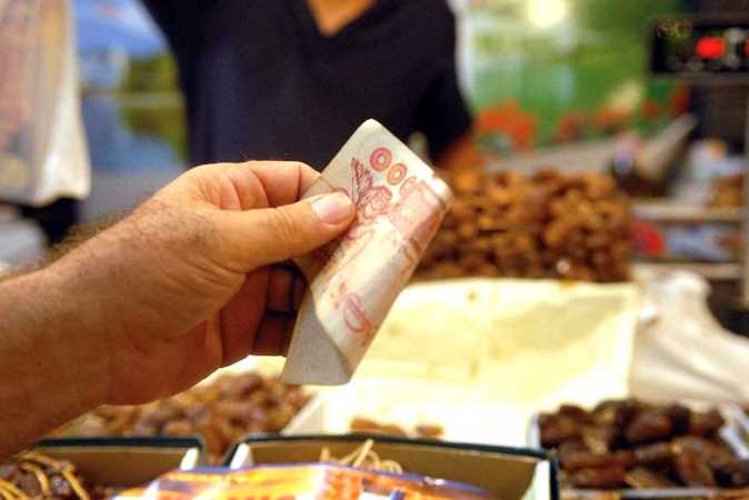 Algerians’ purchasing power continues to erode