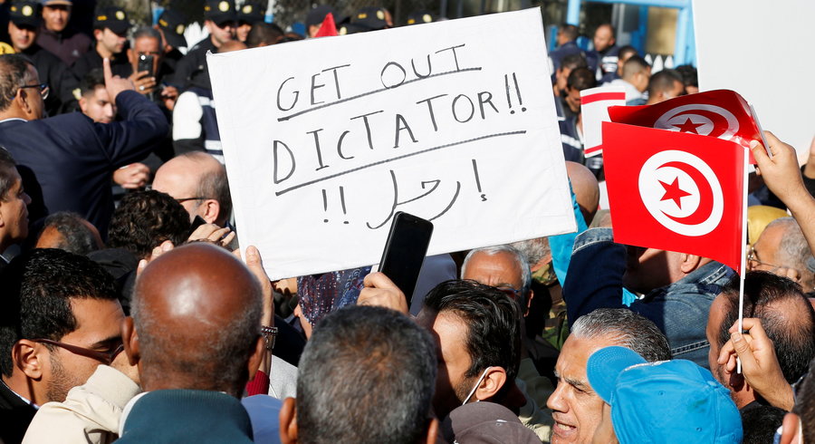 Tunisia backpedals to autocracy