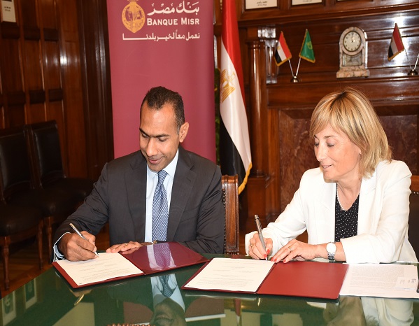 EIB, Banque Misr ink two deals to support SMEs in Egypt