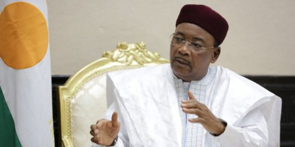 Niger: Group of CSOs demand trial of former leader Issoufou Mahamadou for high treason