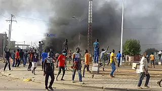 Chad: Mass trial of anti-gov’t demonstrators starts, Lawyers stop work