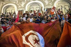 Tunisia: Inflation to top 10 % in 2023, deepening economic & political crises