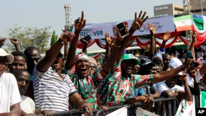 Nigeria: election commission warns insecurity could derail February presidential vote