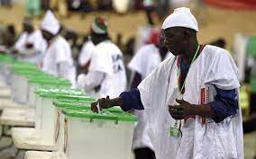 Nigeria’s presidential hopefuls sign peace pact in bid to prevent unrest during election