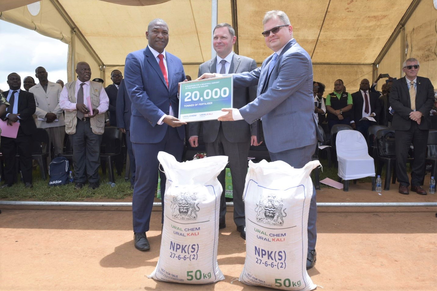 Russia donates fertilizer to Malawi, likely seeking African support on Ukraine