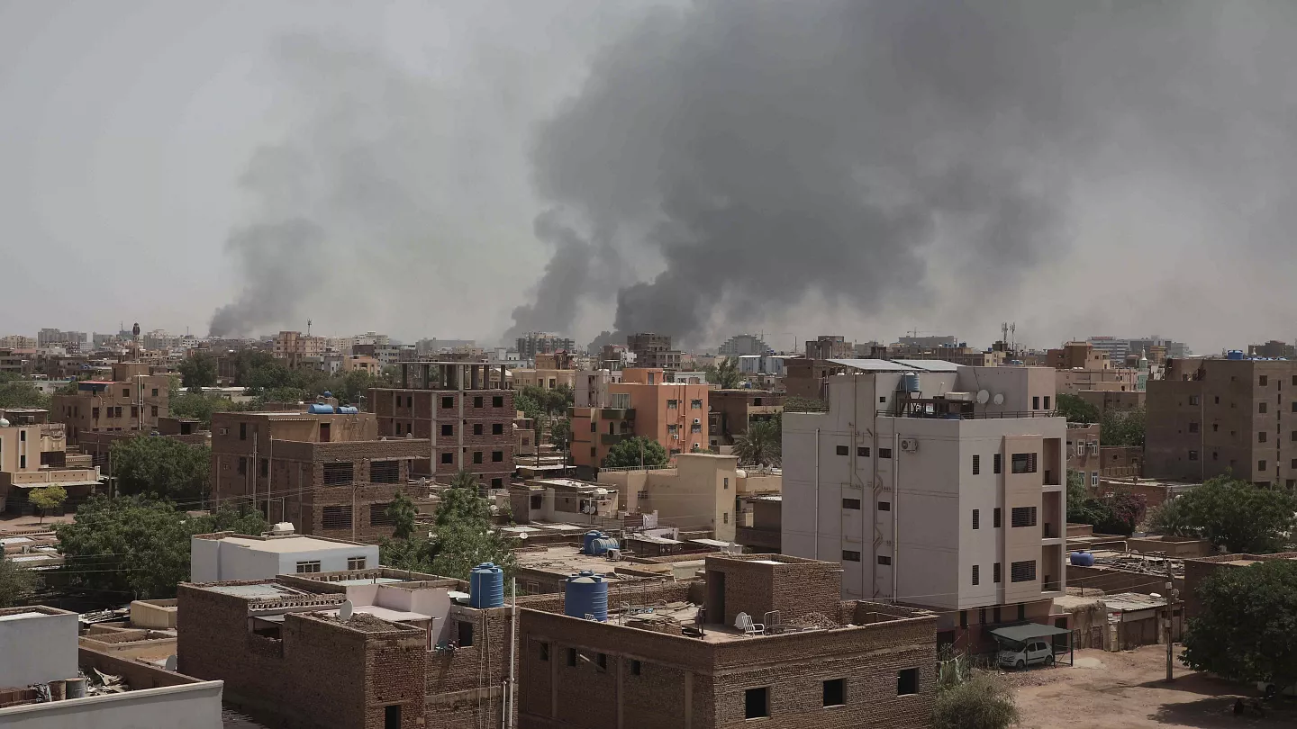 Sudan: shelling rocks Khartoum as 24-hour ceasefire ends