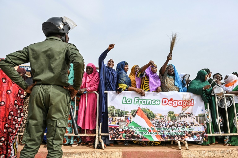 Niger accuses France of deploying troops, equipment in ECOWAS states for military intervention