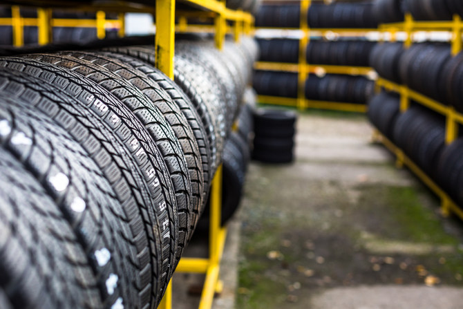 Rolling Plus signs deal with Egypt to set $1bln tire factory in SCZONE