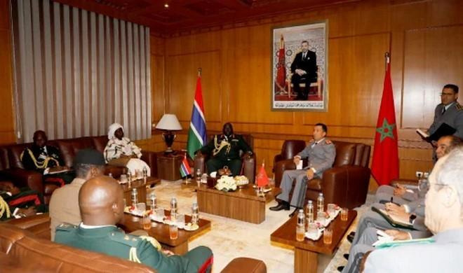 Morocco & Gambia discuss military cooperation & exchange of experiences