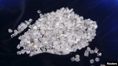 Botswana propelled to world’s top diamonds producer