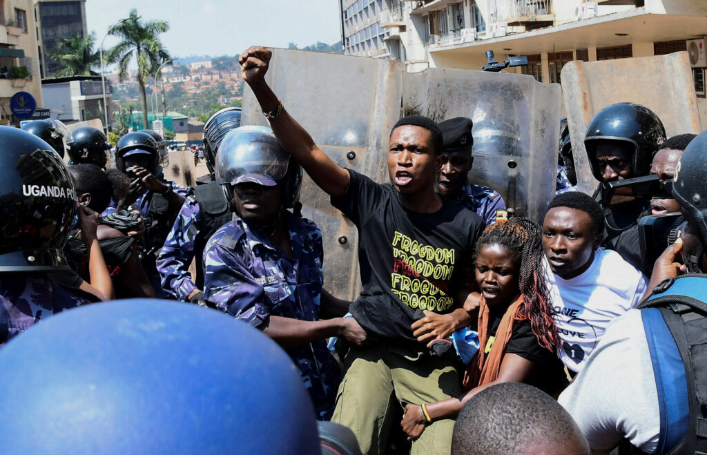 Uganda: Police crackdown on anti-corruption protest, youth activists defy govt’s threats