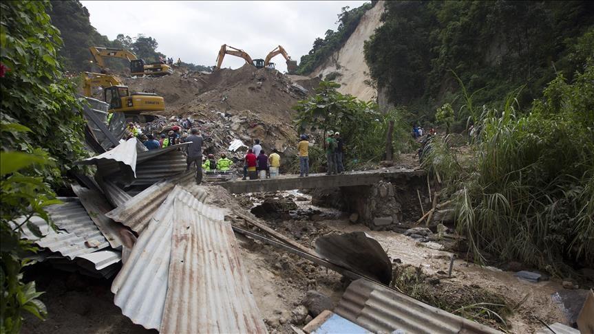 Landslides kill at least ten in DRC