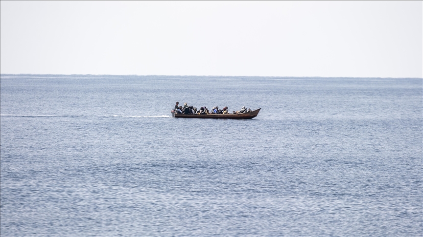 Tunisia: 17 migrants rescued from stranded boat, two bodies recovered