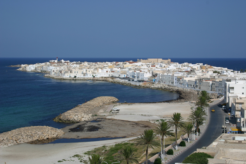 Tunisia: Forty migrants, including infants, die in boat tragedy off Tunisian coast